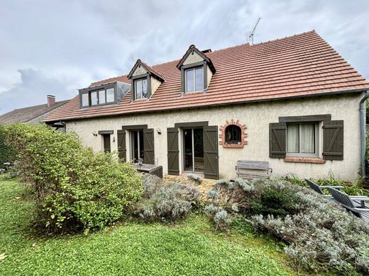 Luxe woning in Ferrières-en-Brie, Seine-et-Marne