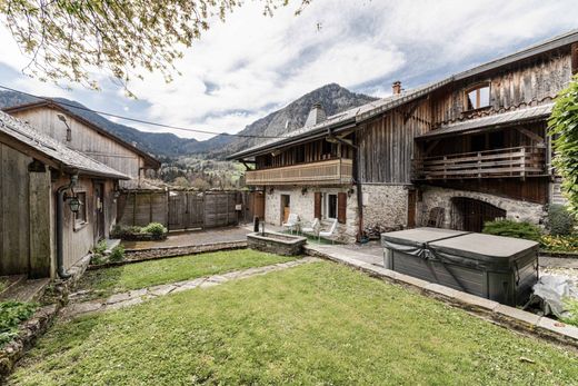 Luxury home in Le Biot, Haute-Savoie
