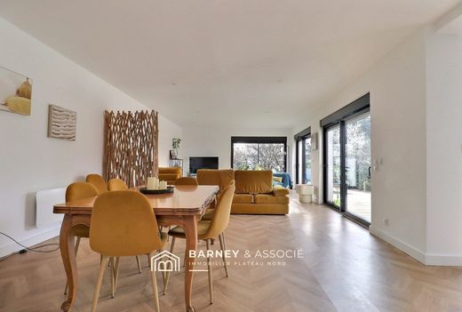 Casa de luxo - Bihorel, Sena Marítimo