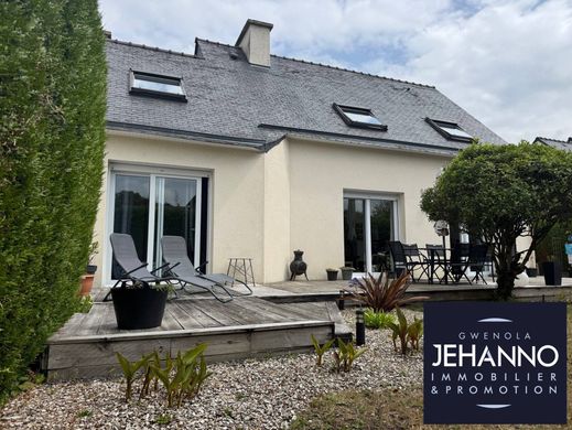Luxury home in Séné, Morbihan