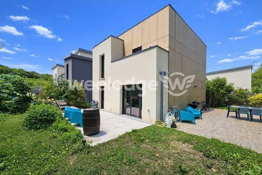 Louveciennes, Yvelinesの高級住宅