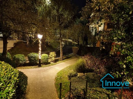 Apartment in Le Chesnay, Yvelines