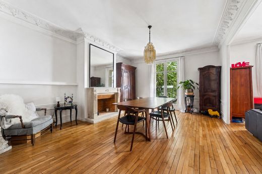 Apartament w La Muette, Auteuil, Porte Dauphine, Paris