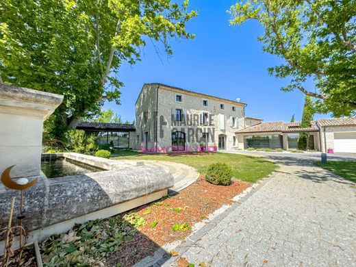 Luxury home in Velleron, Vaucluse
