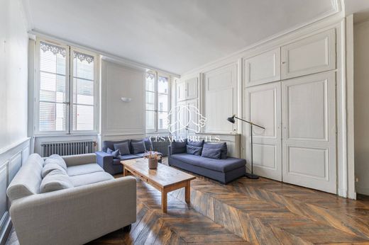 Apartment in Lyon, Rhône