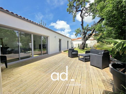 Maison de luxe à La Rochelle, Charente-Maritime