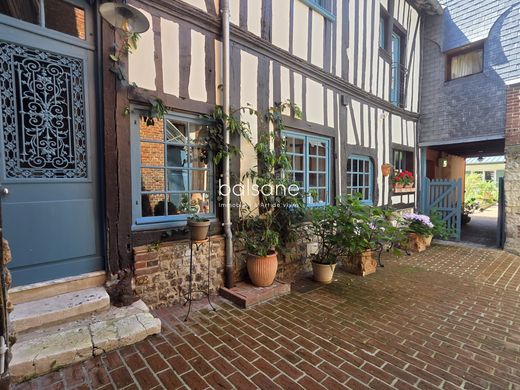 Luxus-Haus in Pont-Audemer, Eure