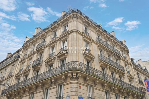 Appartement à Champs-Elysées, Madeleine, Triangle d’or, Paris