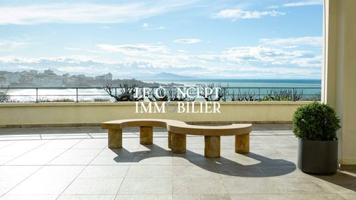 Daire Biarritz, Pyrénées-Atlantiques