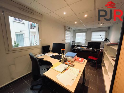 Office in Essey-lès-Nancy, Meurthe et Moselle