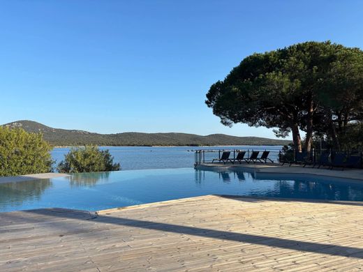 아파트 / Pianottoli-Caldarello, South Corsica