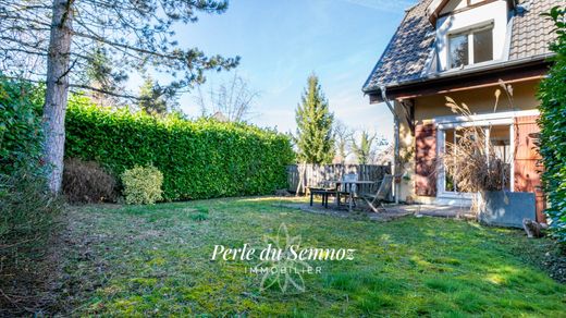 Apartment in Vieugy, Haute-Savoie