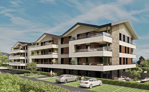 Apartment in Saint-Pierre-en-Faucigny, Haute-Savoie