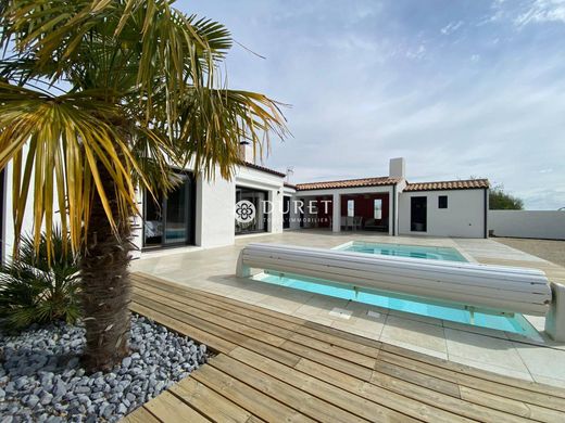 La Barre-de-Monts, Vendéeの高級住宅