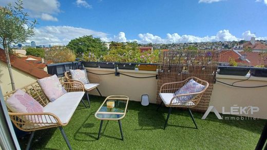 Appartamento a Rueil-Malmaison, Hauts-de-Seine