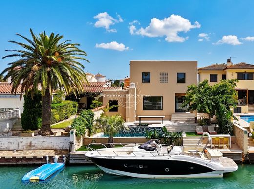 Casa de luxo - Empuriabrava, Gerunda