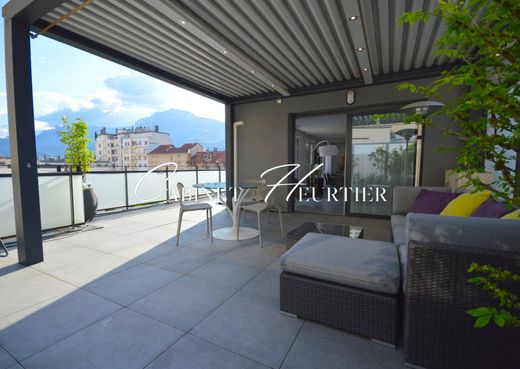 Apartment in Grenoble, Isère