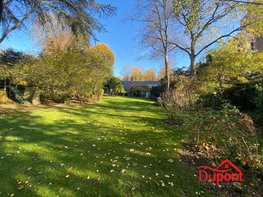 ‏בתי יוקרה ב  Cambrai, North