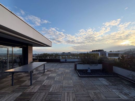 Apartament w Thoiry, Ain