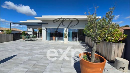 Casa de luxo - Bassan, Hérault