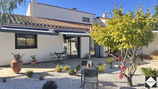 Luxury home in Canet-en-Roussillon, Pyrénées-Orientales