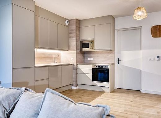 Apartment / Etagenwohnung in Mont-Saint-Aignan, Seine-Maritime