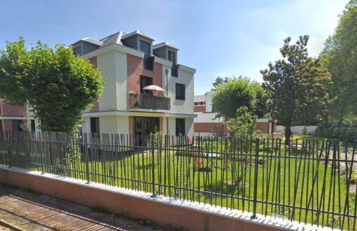 ﺷﻘﺔ ﻓﻲ Le Vésinet, Yvelines