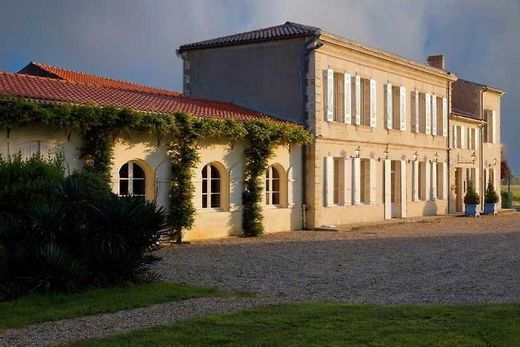 Luksusowy dom w Bégadan, Gironde