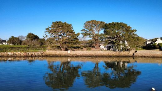 Luxury home in Larmor-Baden, Morbihan