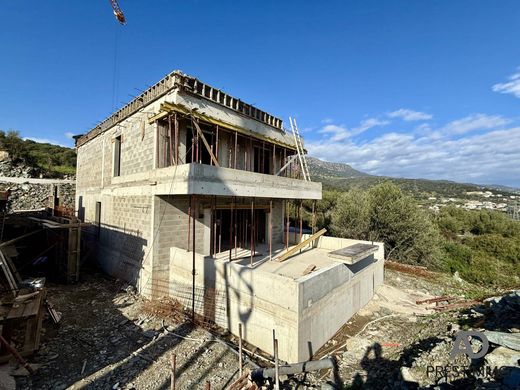 Luxus-Haus in Furiani, Haute-Corse