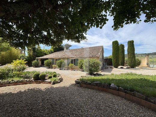 Luxury home in Vaison-la-Romaine, Vaucluse
