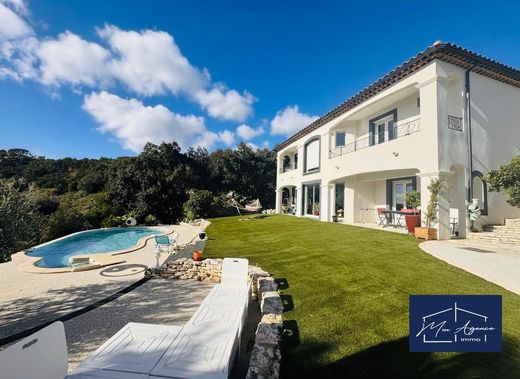 Πολυτελή κατοικία σε Rochefort-du-Gard, Gard