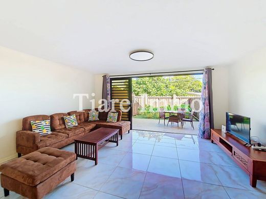 Apartment in Taravao, District de Vairao