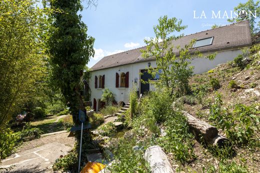Luxury home in Plombières-lès-Dijon, Cote d'Or