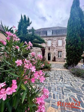 Kamienica w Allassac, Corrèze