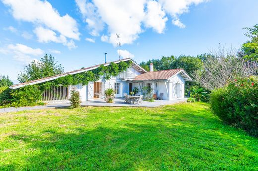 منزل ﻓﻲ Ahetze, Pyrénées-Atlantiques