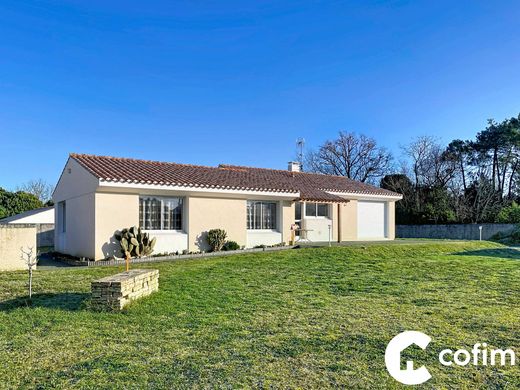 豪宅  Saint-Jean-de-Monts, Vendée