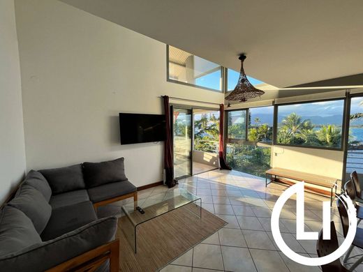 Apartment in Ouémo, Province Sud