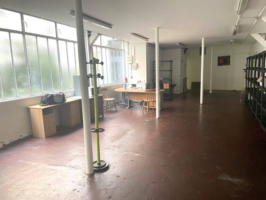 Apartment in Canal Saint Martin, Château d’Eau, Porte Saint-Denis, Paris