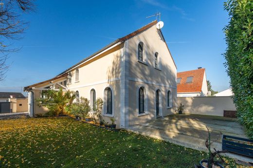 Maison de luxe à Claye-Souilly, Seine-et-Marne