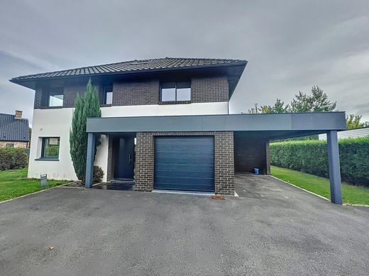 Luxe woning in Fournes-en-Weppes, North
