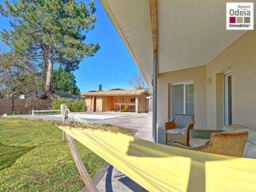 Casa de lujo en Audenge, Gironda