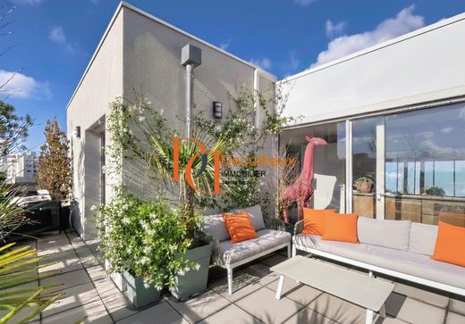 Apartment in Villeurbanne, Rhône