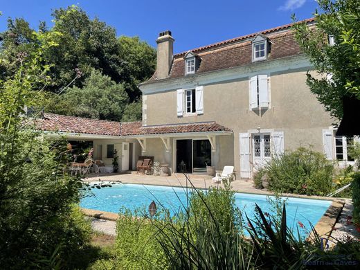 Luxury home in Salies-de-Béarn, Pyrénées-Atlantiques