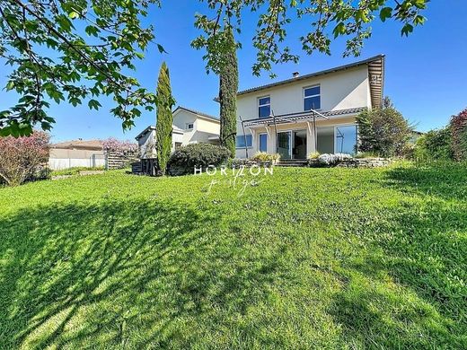 Luxus-Haus in Peyzieux-sur-Saône, Ain