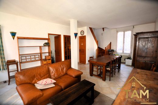 Casa de lujo en Suresnes, Altos de Sena