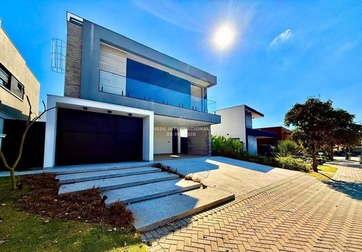 Villa in Votorantim, São Paulo