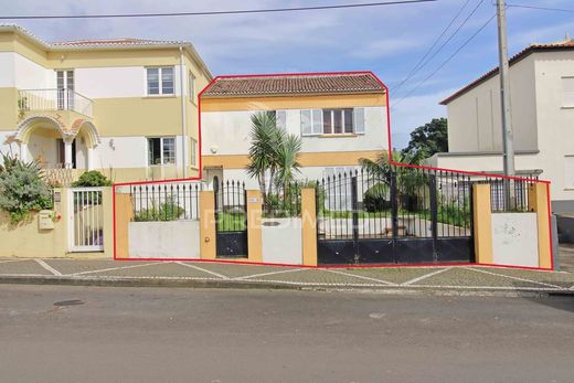 Вилла, Angra do Heroísmo, Azores