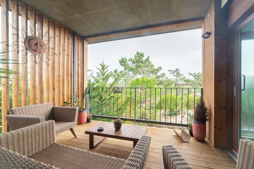 Apartment / Etagenwohnung in Grândola, Distrito de Setúbal