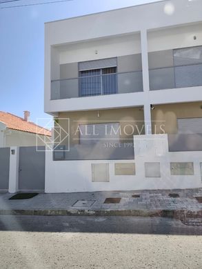Villa - Seixal, Setúbal